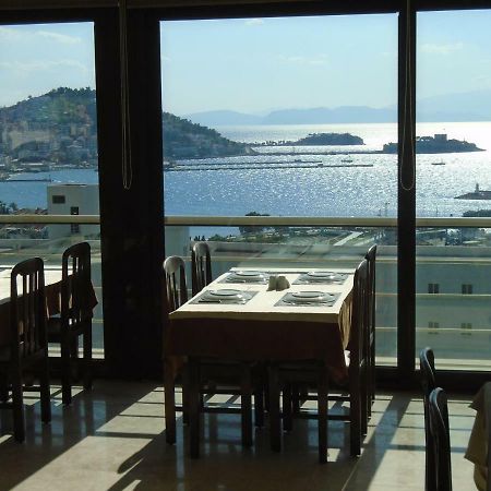 Esat Hotel Kusadasi Exterior photo
