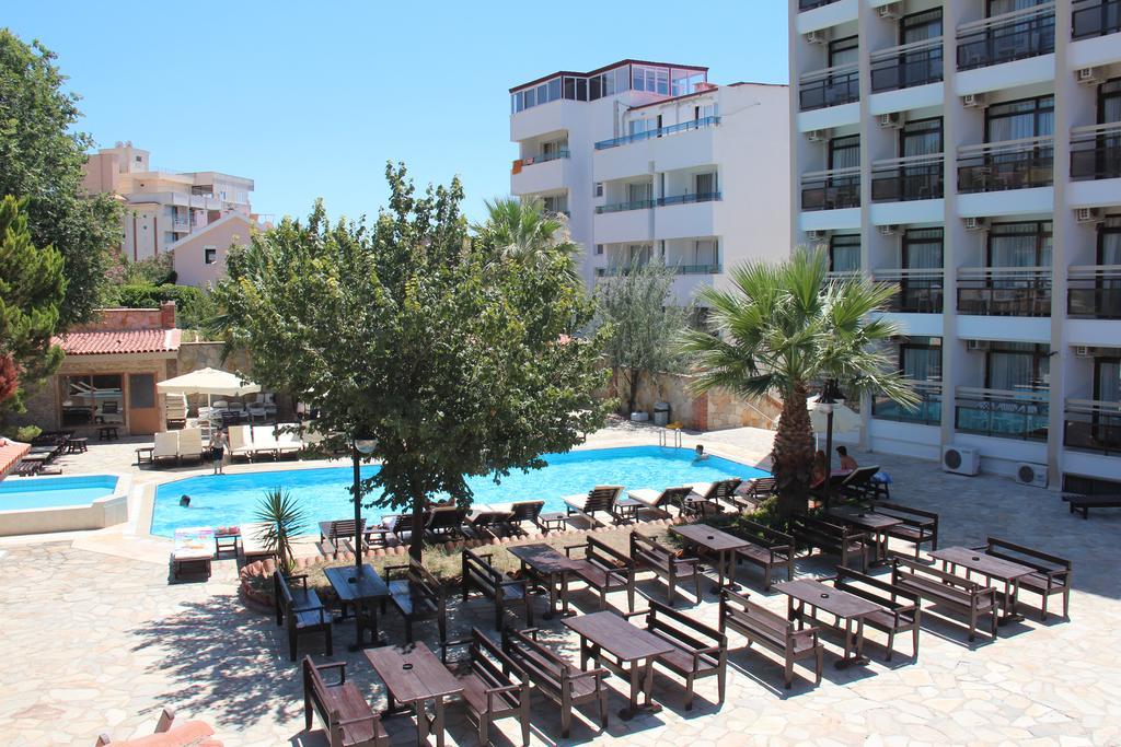 Esat Hotel Kusadasi Exterior photo